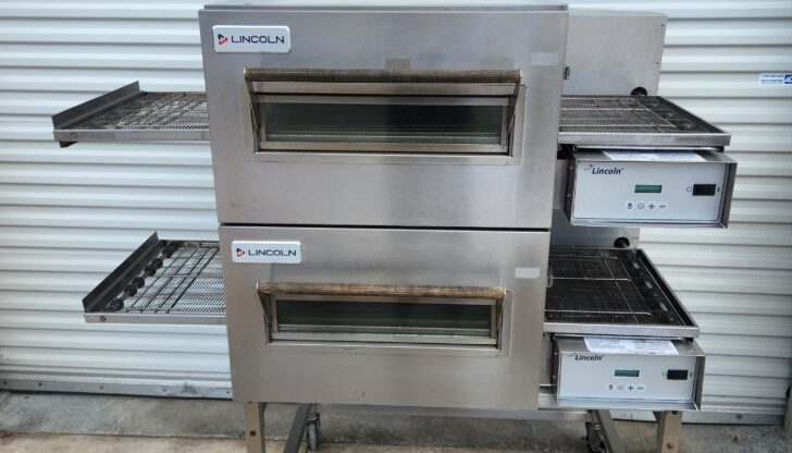 2013 Lincoln Impinger Double Stack Electric 18″ Conveyor Pizza Ovens